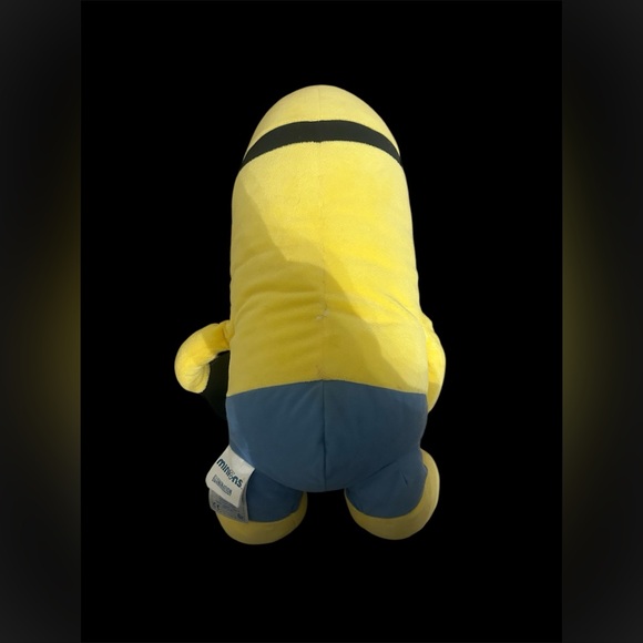 Build a bear BAB Minion Kevin plush stuffie some wear and minor stains from age. - Picture 2 of 8